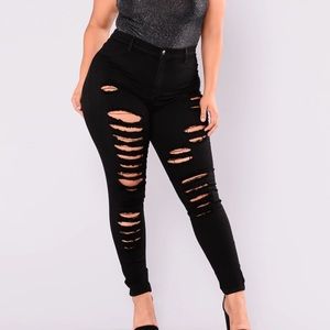 Fashion Nova No Promises Distressed Skinny Jeans in Black. Size 3X or 3XL